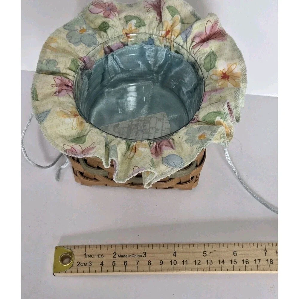Longaberger 2009 Mother’s Day Trim-A Basket Floral Cloth Liner Protector